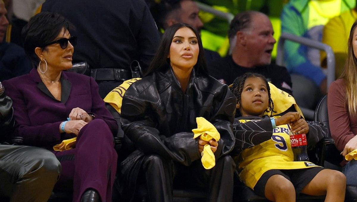 Kim Kardashian, Harris karşıtı paylaşımlarının ardından oğlu Saint West'in YouTube kanalını kapattı