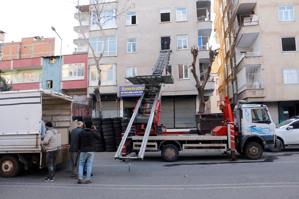 Evini taşımak isteyenler dikkat! Evden eve nakliyecilerden yetkisiz taşıma uyarısı