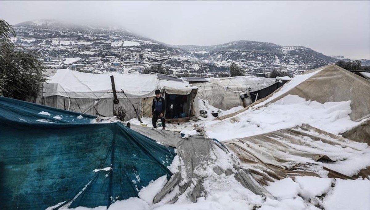 BM: Suriye'de yaklaşık 1000 çadır kar yağışı nedeniyle çöktü