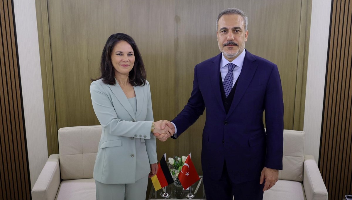 Hakan Fidan, Alman mevkidaşı Baerbock ile görüştü Hakan Fidan, Alman mevkidaşı Baerbock ile görüştü