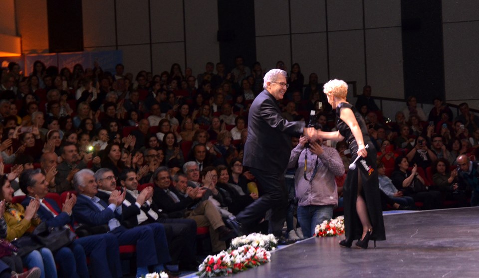 Zülfü Livaneli'ye Onur Ödülü - 1