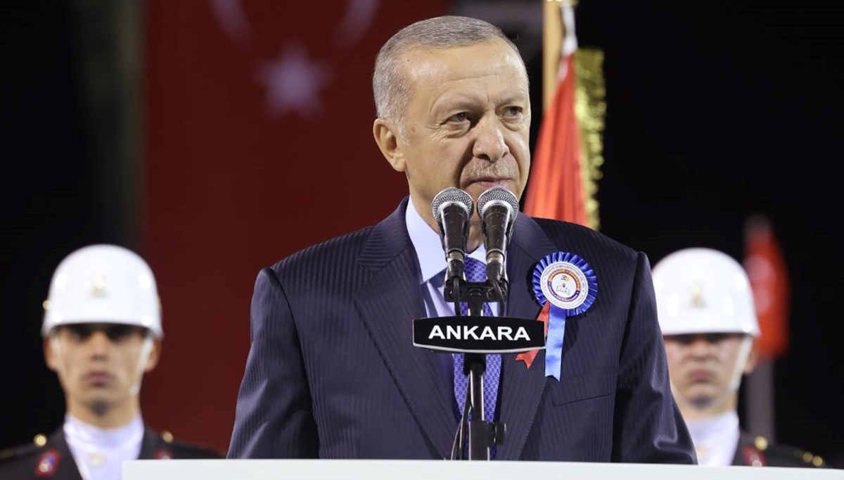 Cumhurbaşkanı Erdoğan: Türkiye'yi mülteci akınıyla köşeye sıkıştırma çabalarını boşa çıkarıyoruz