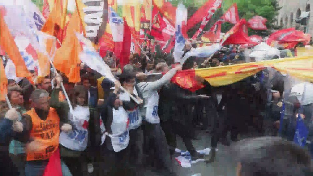Saraçhane’de 1 Mayıs gerilimi: Taksim’e yürümek isteyenlere gazla müdahale - 8