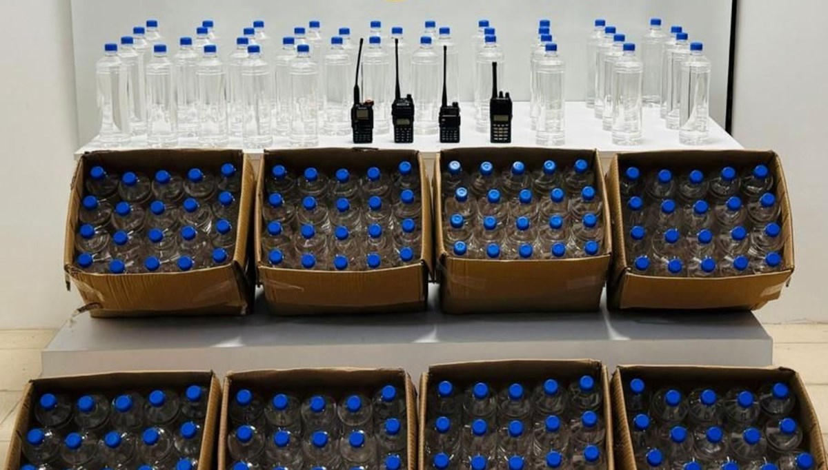 Samsun'da 200 litre etil alkol ele geçirildi Samsun'da 200 litre etil alkol ele geçirildi