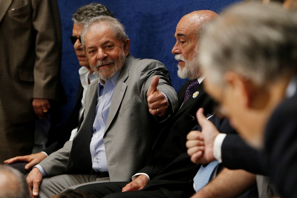 Brezilya eski devlet başkanı Lula hakim karşısında - 1