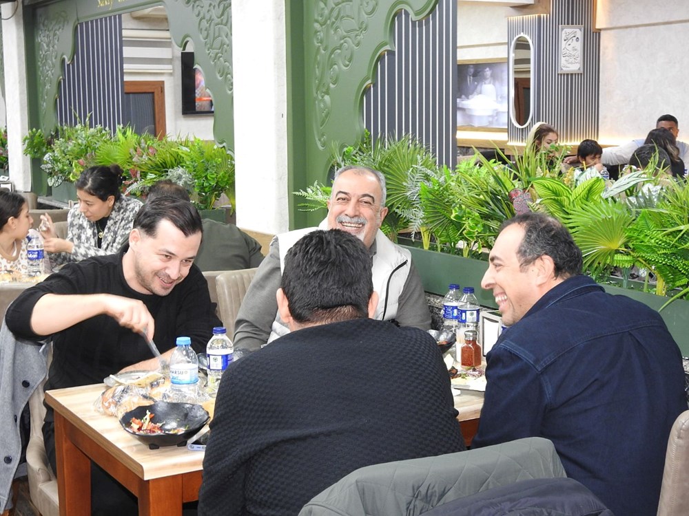 Türkiye'nin Lezzet Hazinesi: Göz Ziyafetinden Damak Çatlatan Lezzetlere 73