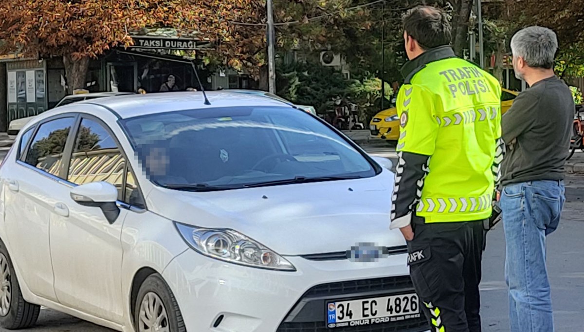 Otizmli çocuğuna şiddet iddiası!