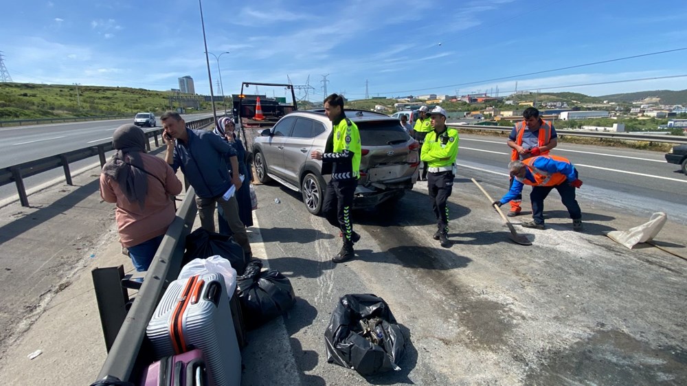 TEM'de 6 araçlı zincirleme kaza: 9 yaralı - 5