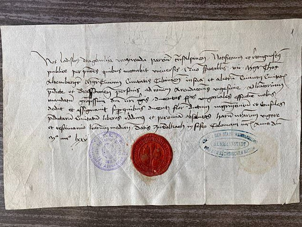 Hakkında Ne Biliyoruz: Dracula 16 Vampir Drakula vegandı: Vlad Tepes'in 500 yıl önce yazdığı mektup incelendi - 4
