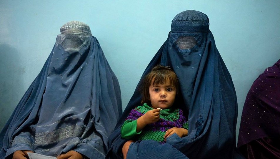 Taliban'ın kırbaç cezası: "İnsanlık onuru onlar için önemli değil"