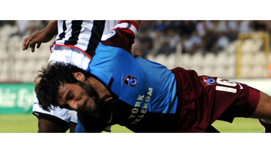 Trabzonspor eriyor: 1-0