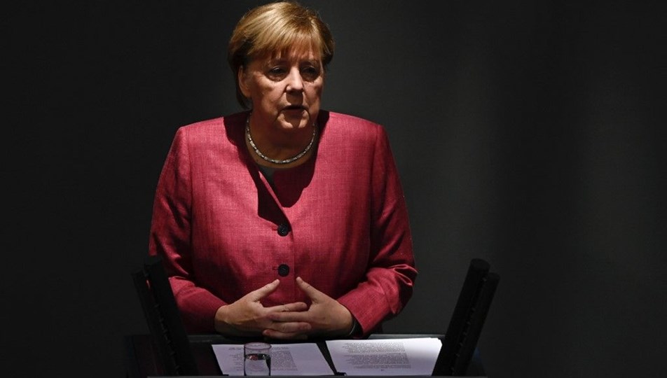 Merkel: AB-Türkiye ilişkilerinde istenen ilerleme olmadı