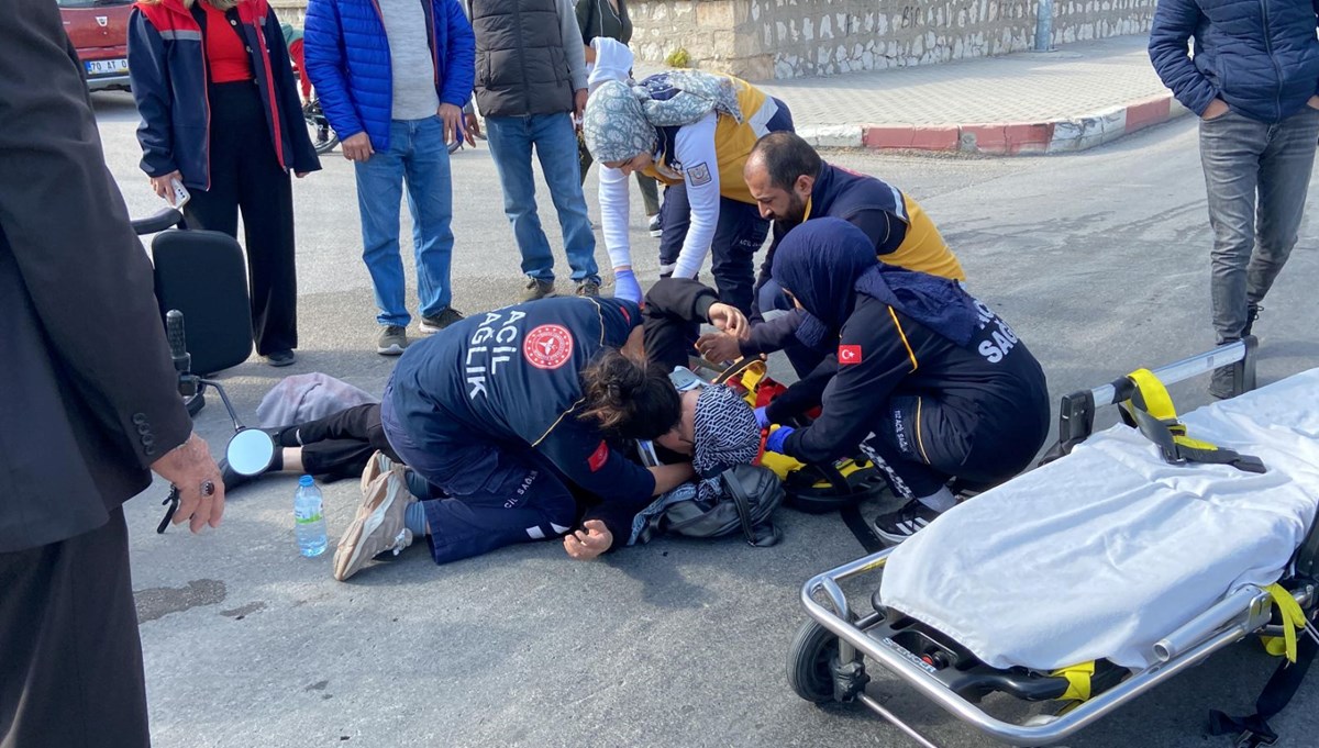 Otomobil ile çarpışan elektrikli bisikletin sürücüsü yaralandı Otomobil ile çarpışan elektrikli bisikletin sürücüsü yaralandı