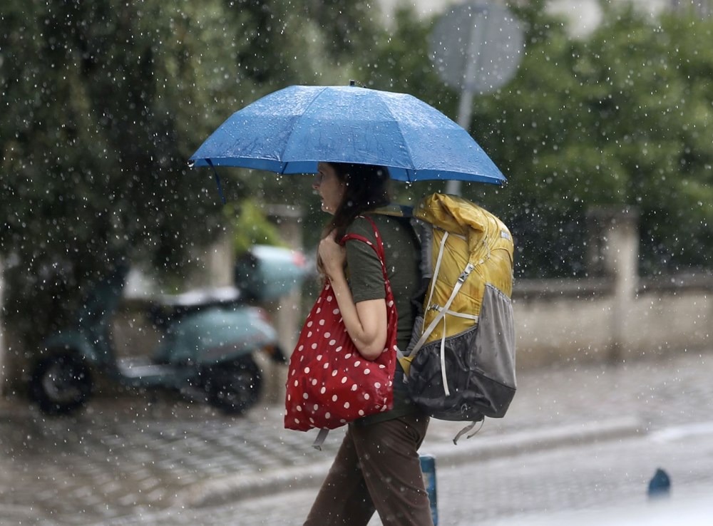 Muğla'yı sağanak ve fırtına vurdu: Yollar, evler ve mezarlıklar sular altında kaldı - 4