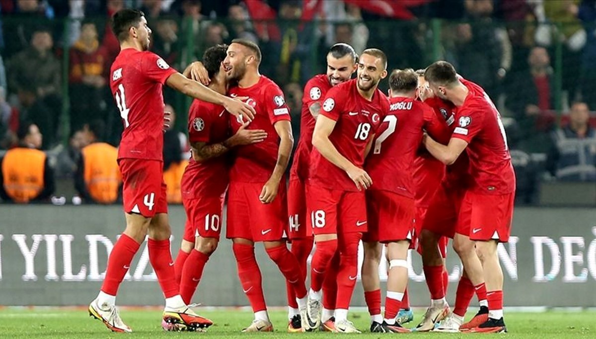 Türkiye-İtalya milli maçı ne zaman oynanacak? Türkiye-İtalya milli maçı ne zaman oynanacak?