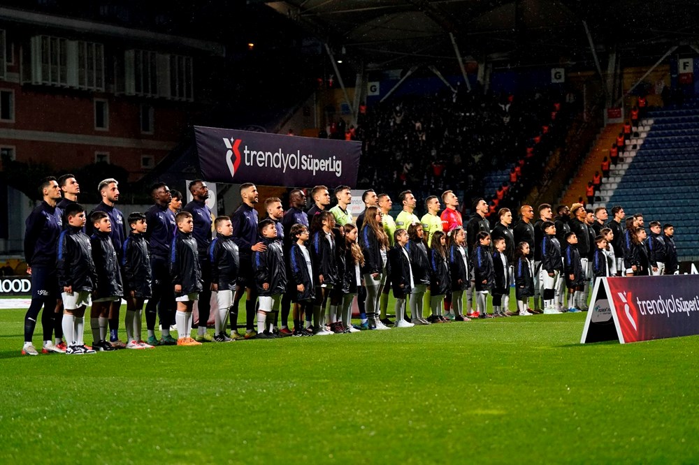 Kasımpaşa ile Beşiktaş puanları paylaştı: Bir kırmızı kart bir sakatlık - 8
