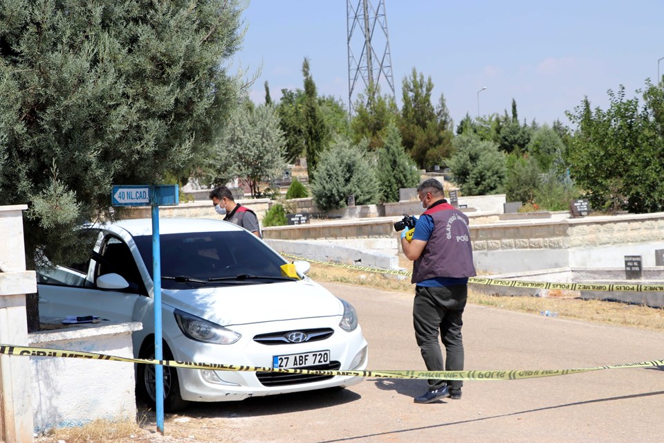 Gaziantep'te mezarlıkta silahlı kavga: 3 yaralı, 3 gözaltı - 1