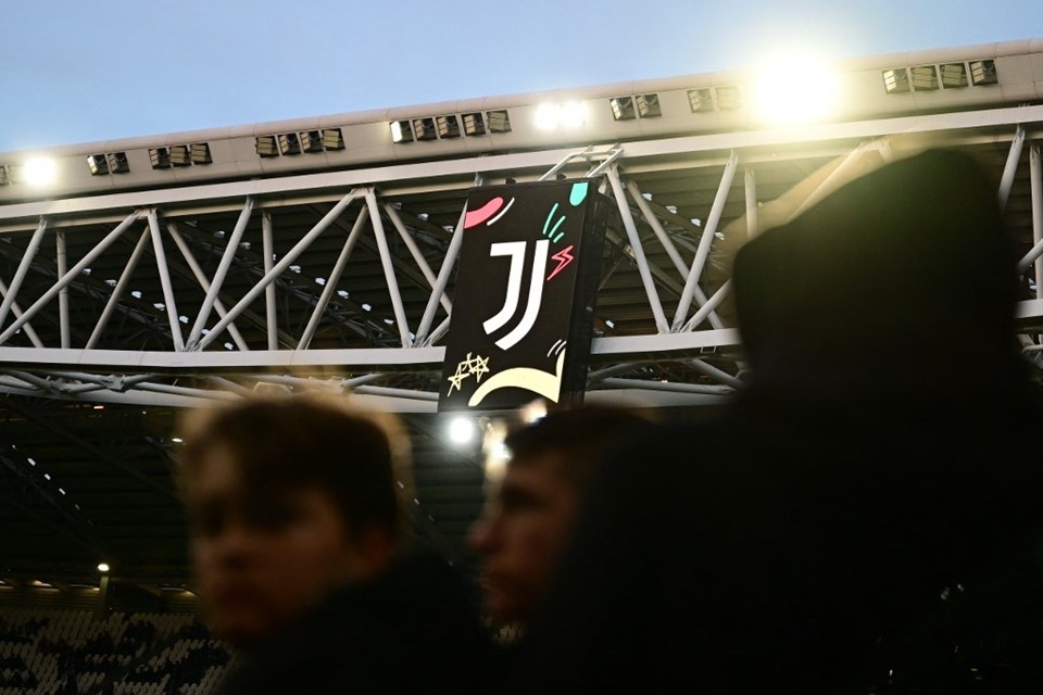 Juventus'a verilen 15 puan silme cezası iptal edildi - 1