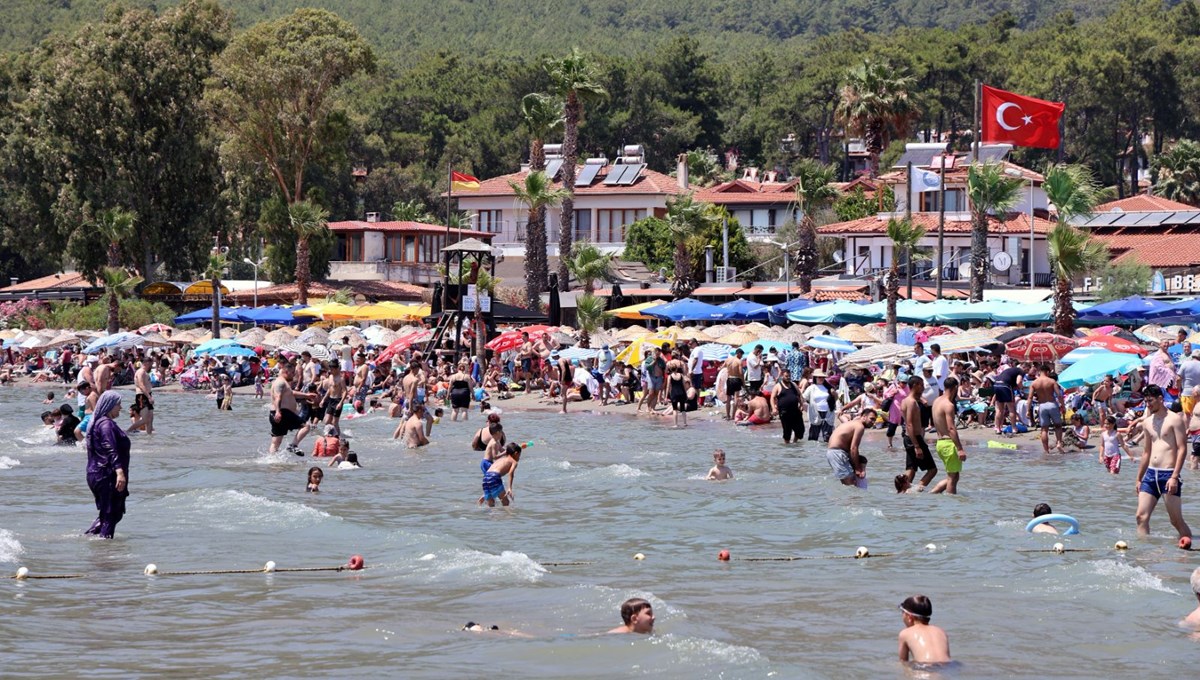 Sakin Kent'te nüfus patlaması: Adım atacak yer kalmadı Sakin Kent'te nüfus patlaması: Adım atacak yer kalmadı