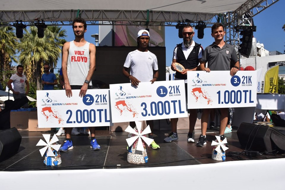 Çağdaş Bodrum Yarı Maratonu’na7 ülkeden 1.200 sporcu katıldı - 2