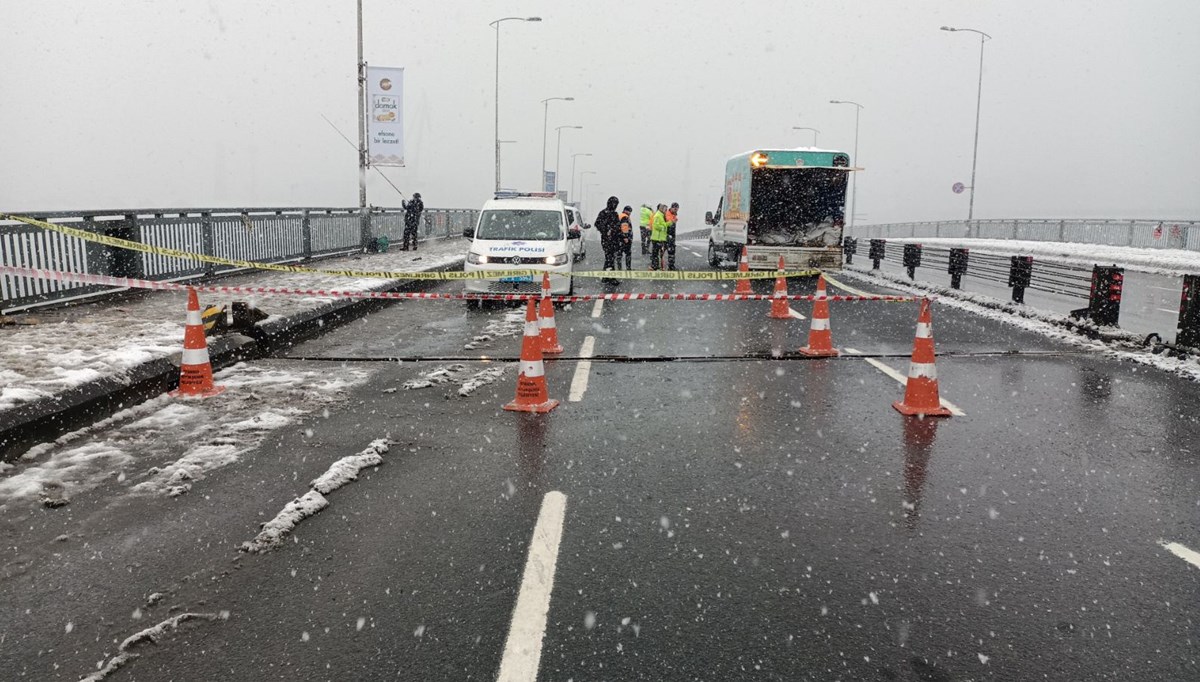 SON DAKİKA HABERİ: Unkapanı Köprüsü'nde yine açılma yaşandı