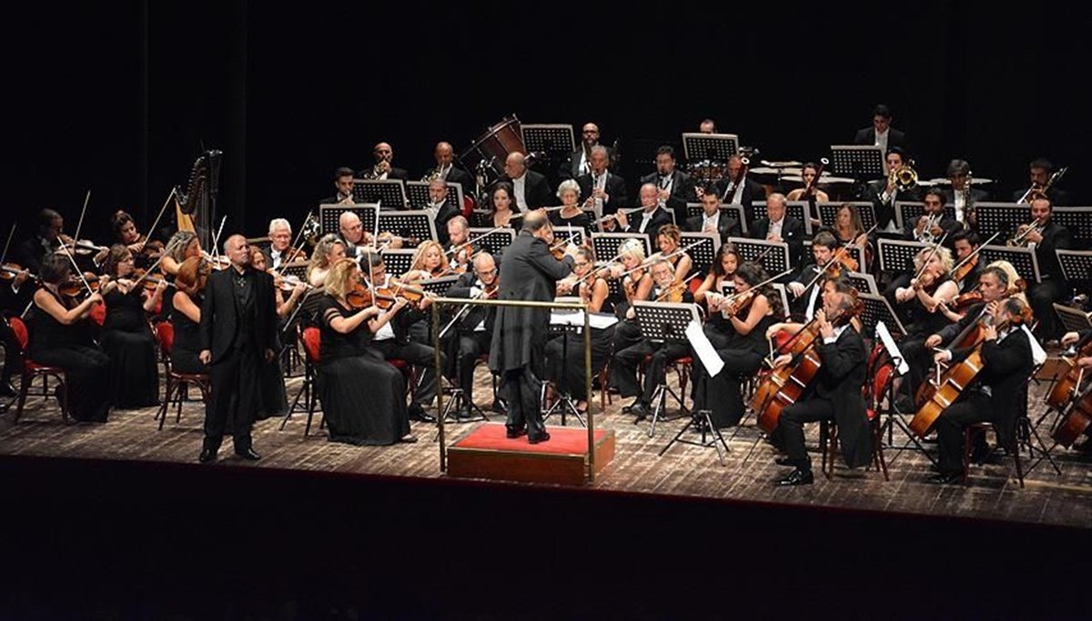 Cumhurbaşkanlığı Senfoni Orkestrası'ndan Bodrum'da Latin müziği konseri