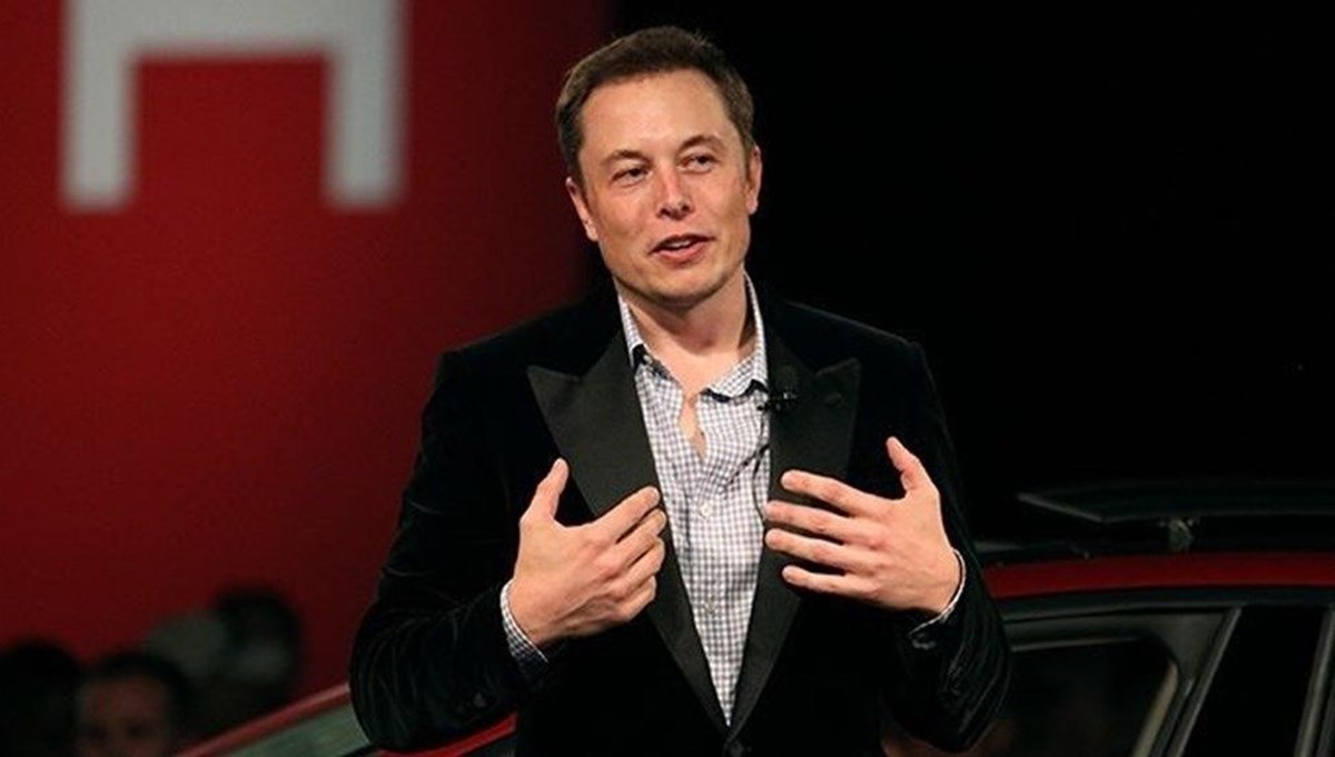 Elon Musk, Twitter anketinden sonra 5 milyar dolarlık Tesla hissesi sattı