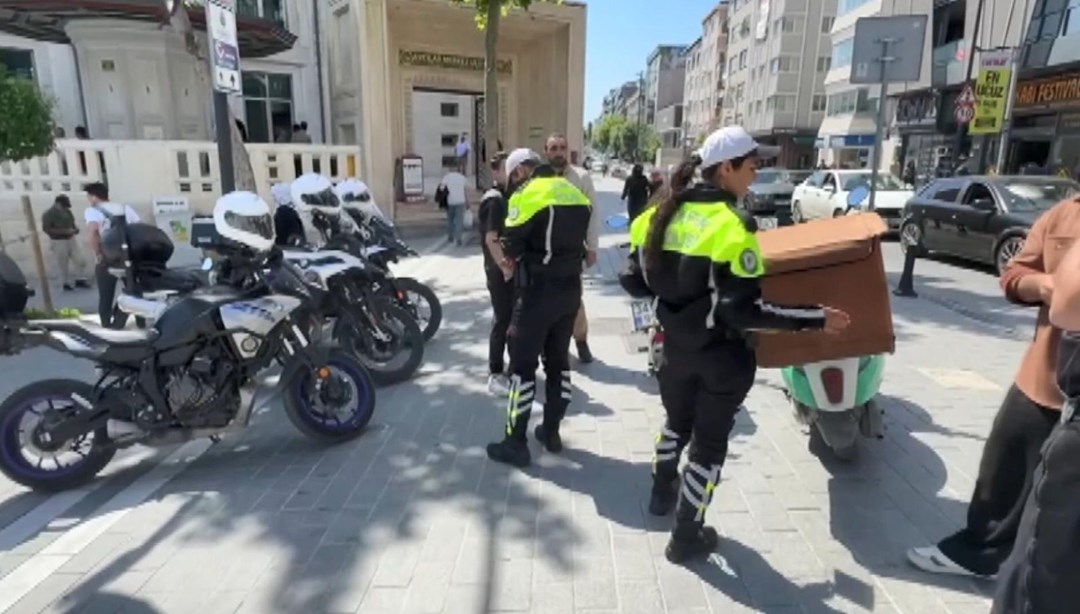 İstanbul'da motosiklet denetimi: 218 sürücüye 1 milyon 138 bin lira ceza