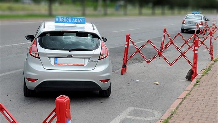 Sürücü adayları dikkat! Sınav ücretlerine zam geldi