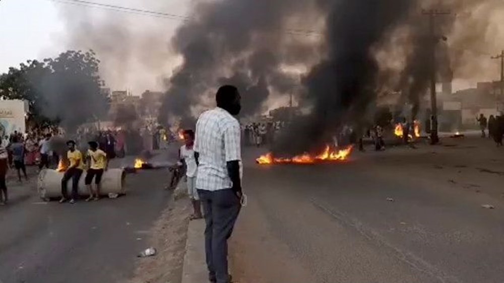 Sudan'da darbe girişimi: Başbakan Hamduk tutuklandı - 2