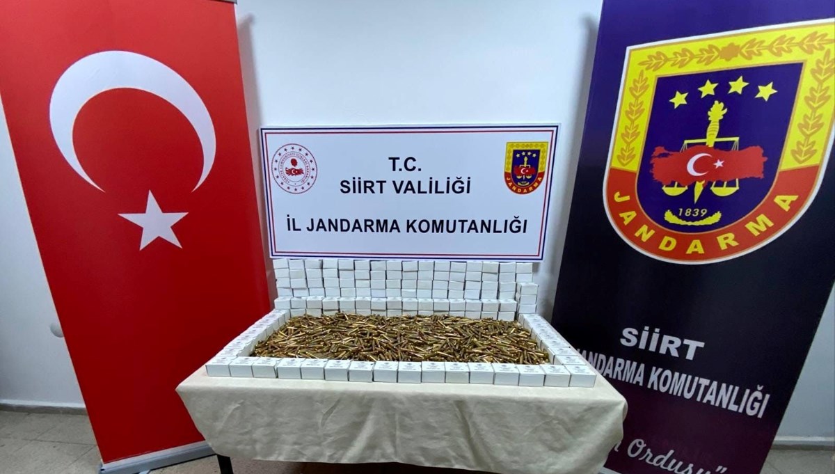 Siirt'te bir araçta 15 bin mermi ele geçirildi: 5 tutuklama