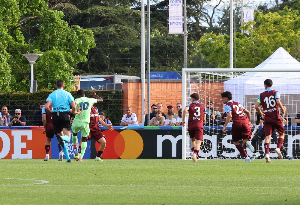 Teşekkürler çocuklar: Trabzonspor U19, Gençlik Ligi'nde 2. oldu 74
