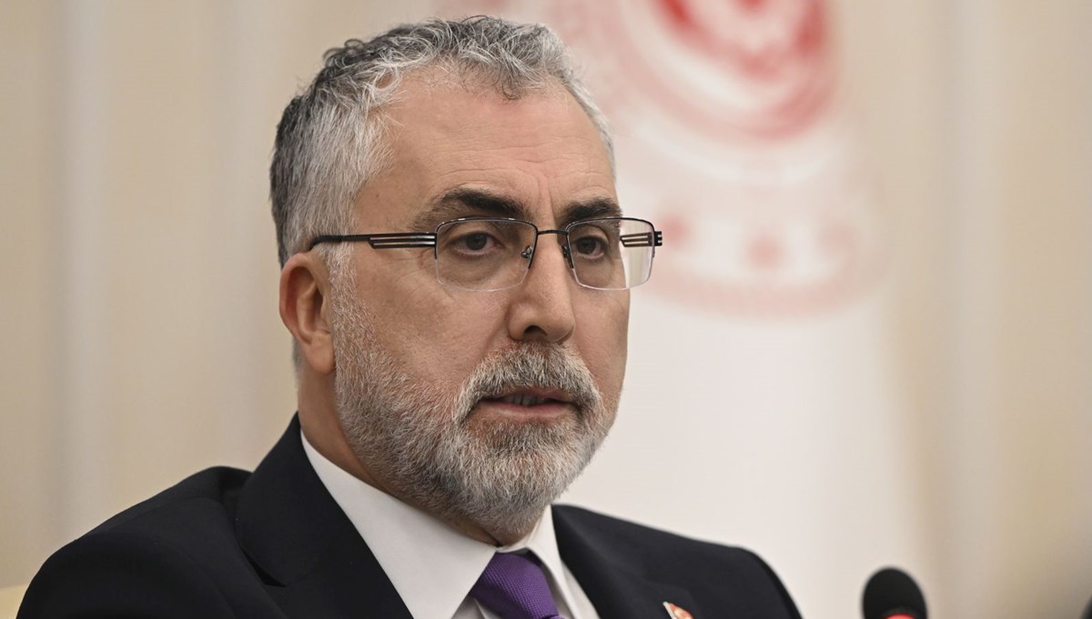 Bakan Işıkhan'dan çalışan emekliye ikramiye ödemesine ilişkin açıklama