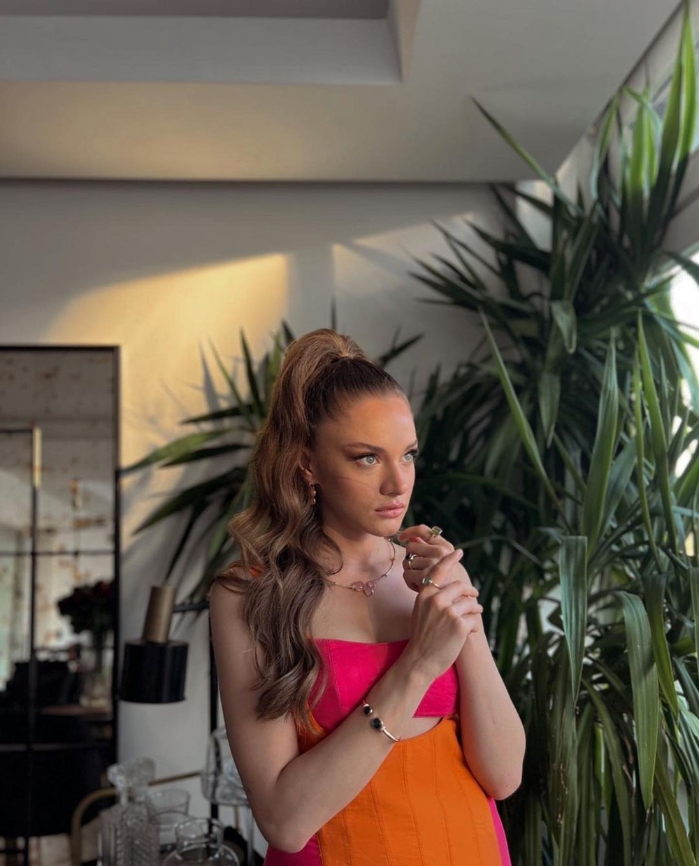 Miray Daner 24 yaşında liseyi bitirdi - 4