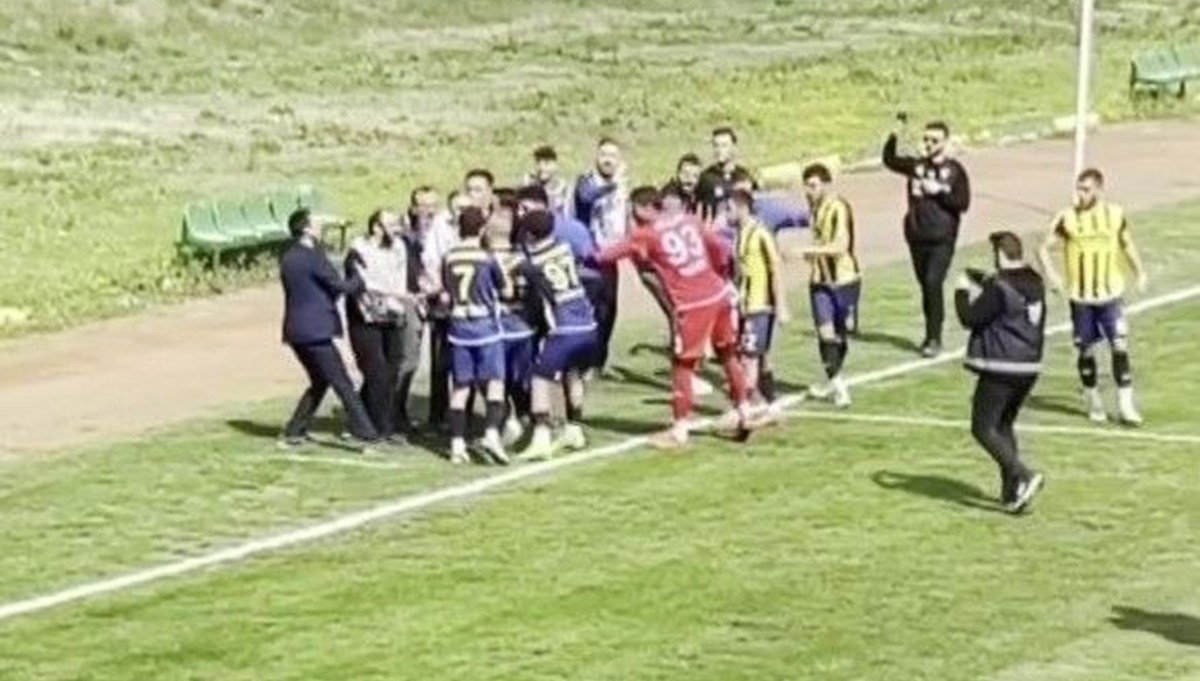 Darıca Gençlerbirliği-Karamürsel maçında olaylar çıktı