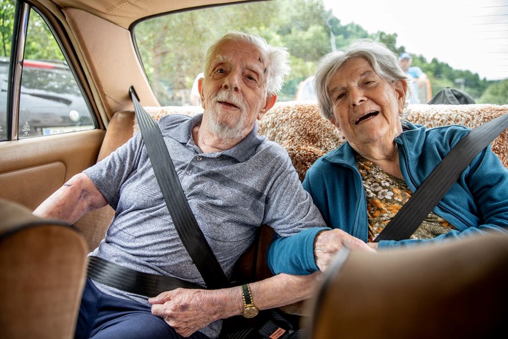100 yaşındaki 2 bayan uzun ömrün gerçek sırrını açıkladı: Diyet ve idmanı unutun 74 hF7ZuUSx Uqib3sSWw1Gsw