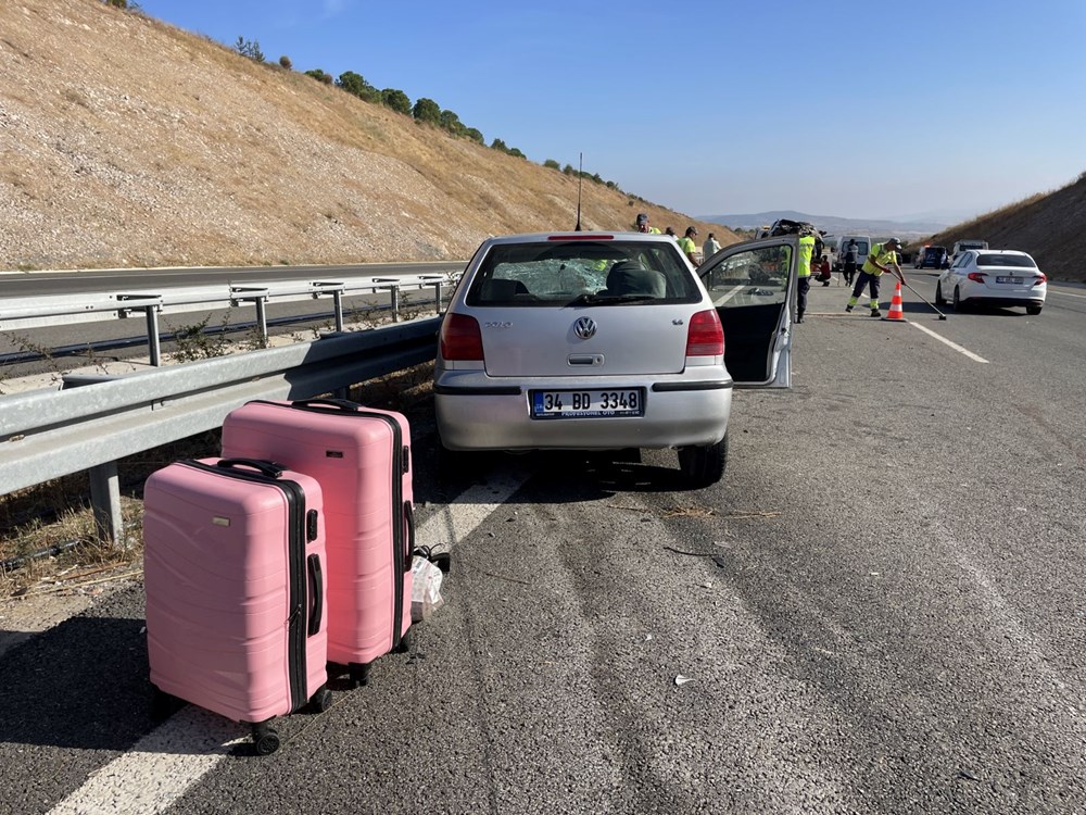 İstanbul-İzmir Otoyolu'nda zincirleme kaza: 2 ölü, 7 yaralı - 3