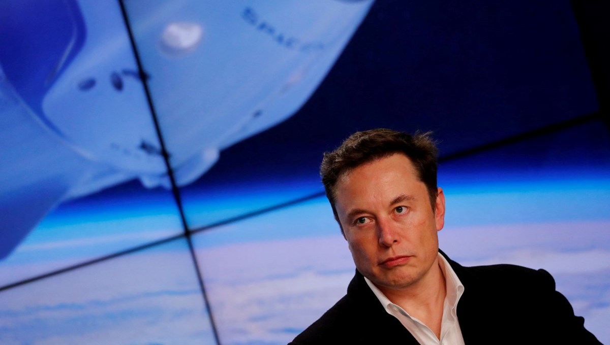 Elon Musk'tan beyin çipi denemesi