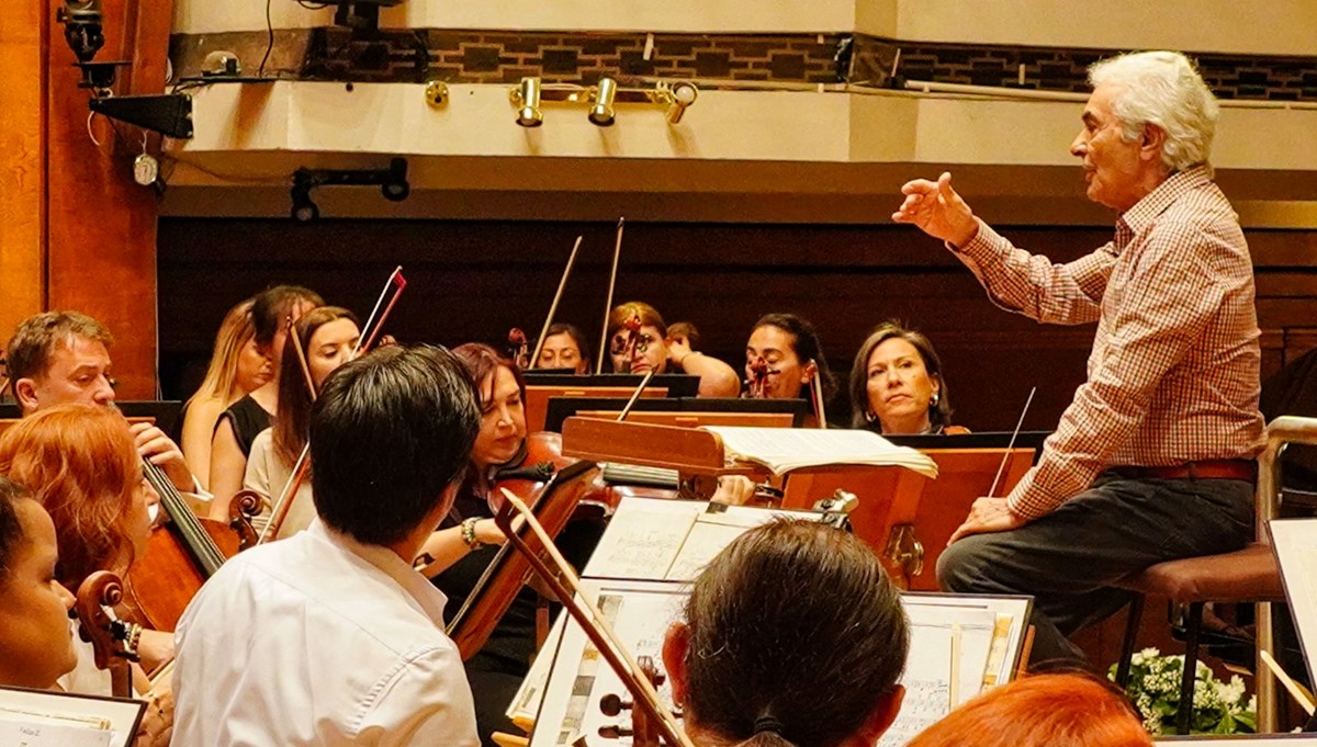 İzmir Devlet Senfoni Orkestrası Bulgaristan'da sahne aldı