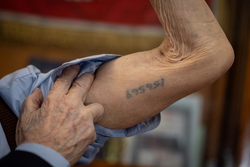 Tren vagonlarından gaz odalarına: Auschwitz’den sağ çıkanlar 80 yıl geriye gitti - 1