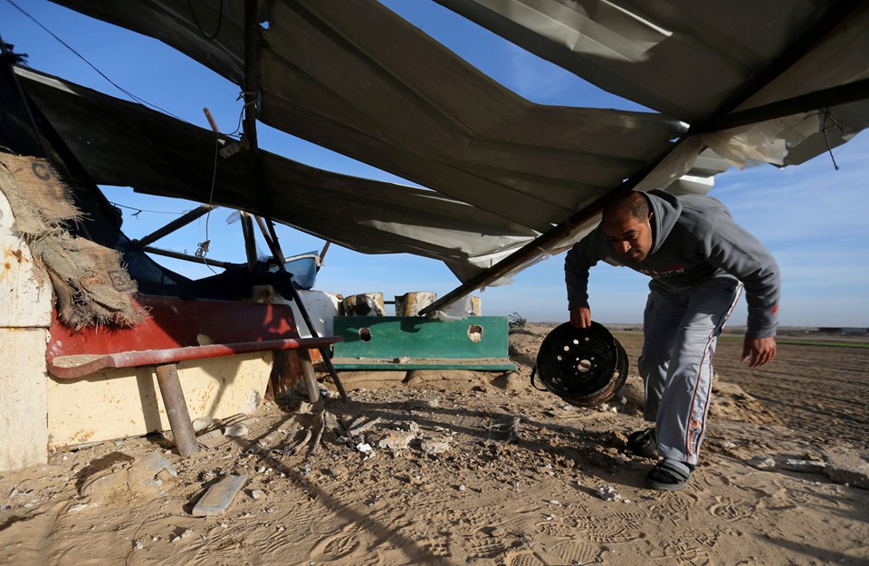 İsrail hava saldırısında iki Filistinli hayatını kaybetti - 1