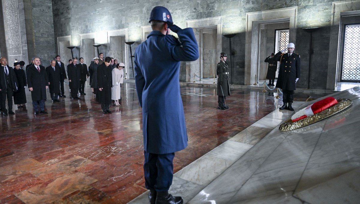 Japonya Veliaht Prensi ve Prensesi  Anıtkabir'de