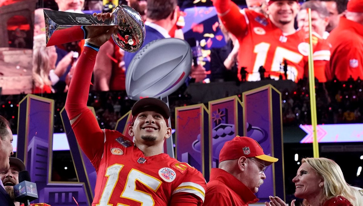 Super Bowl'da şampiyon Kansas City Chiefs Super Bowl'da şampiyon Kansas City Chiefs