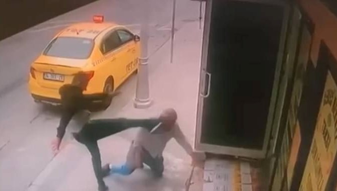Taksi durağında dehşet anları