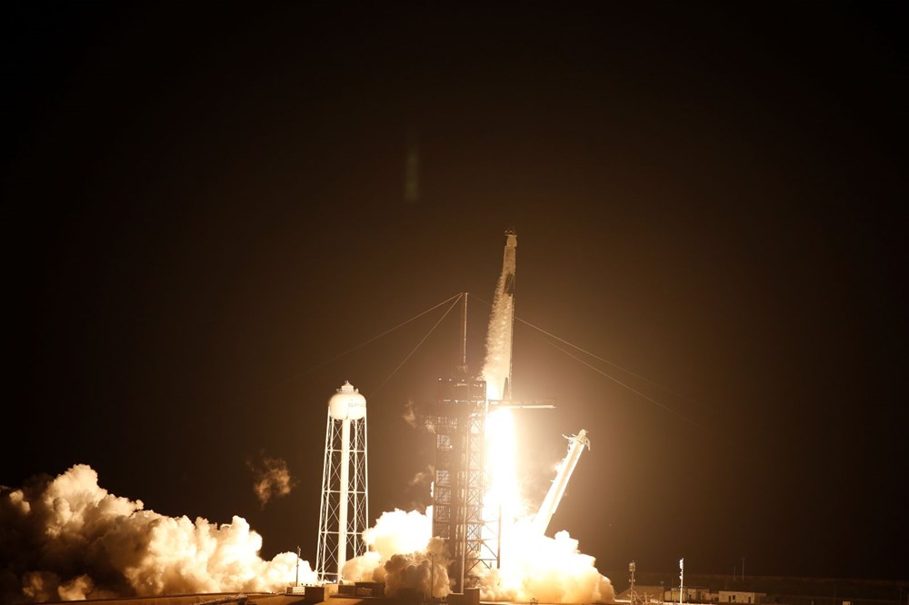 SpaceX ve NASA'dan uzaya ilk "operasyonel" mürettebatlı uçuş - 7