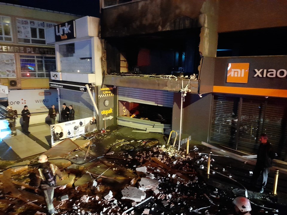 Fatih'te kapalı otoparkta patlama - 2