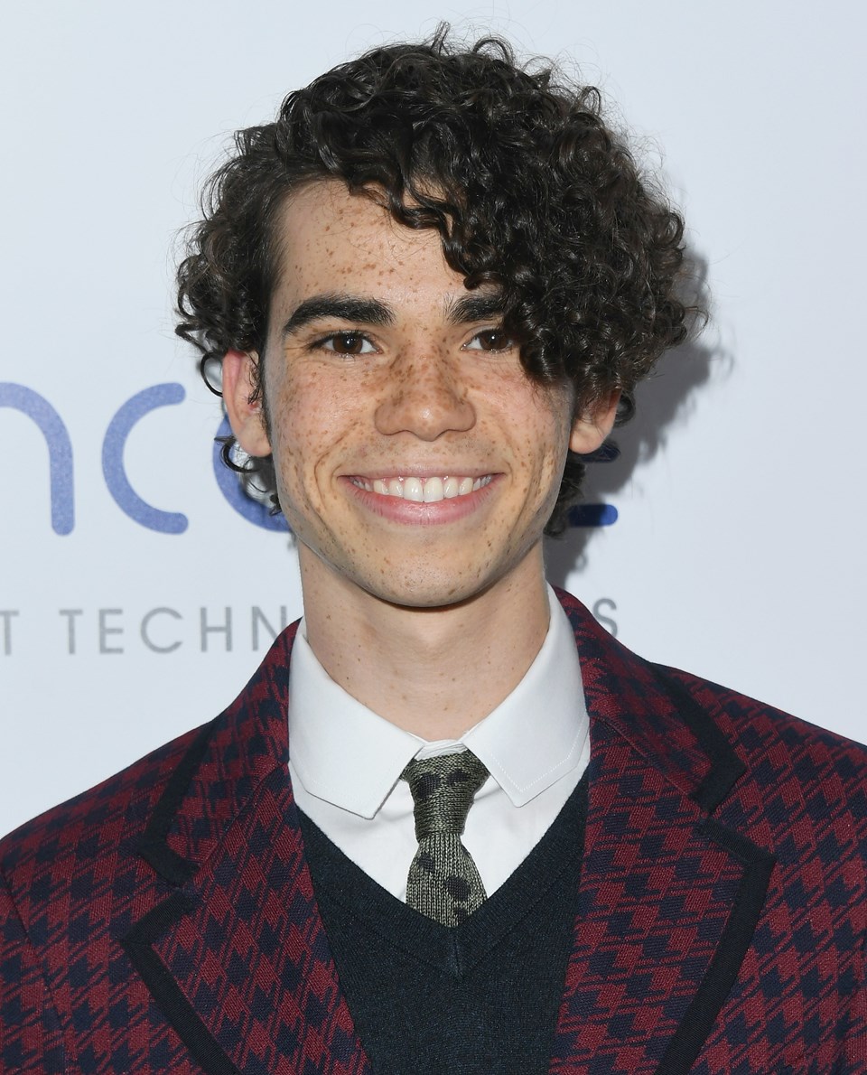 Cameron Boyce 20 yaşında hayatını kaybetti - 1