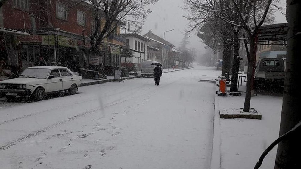 Pazartesi (bugün) İstanbul'da okullar tatil mi, hangi illerde okullar tatil edildi? İşte kar nedeniyle yarıyıl tatili uzatılan iller (İstanbul, Ankara, Sivas, Diyarbakır, Gaziantep, Bingöl...) - 4