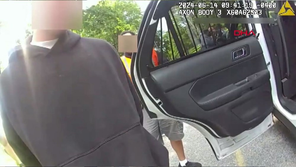 Firar�n sonu ters kelep�e! Eylem Tok ile o�lu Timur Cihantimur�un ABD�de g�zalt�na al�nd��� anlar ortaya ��kt�