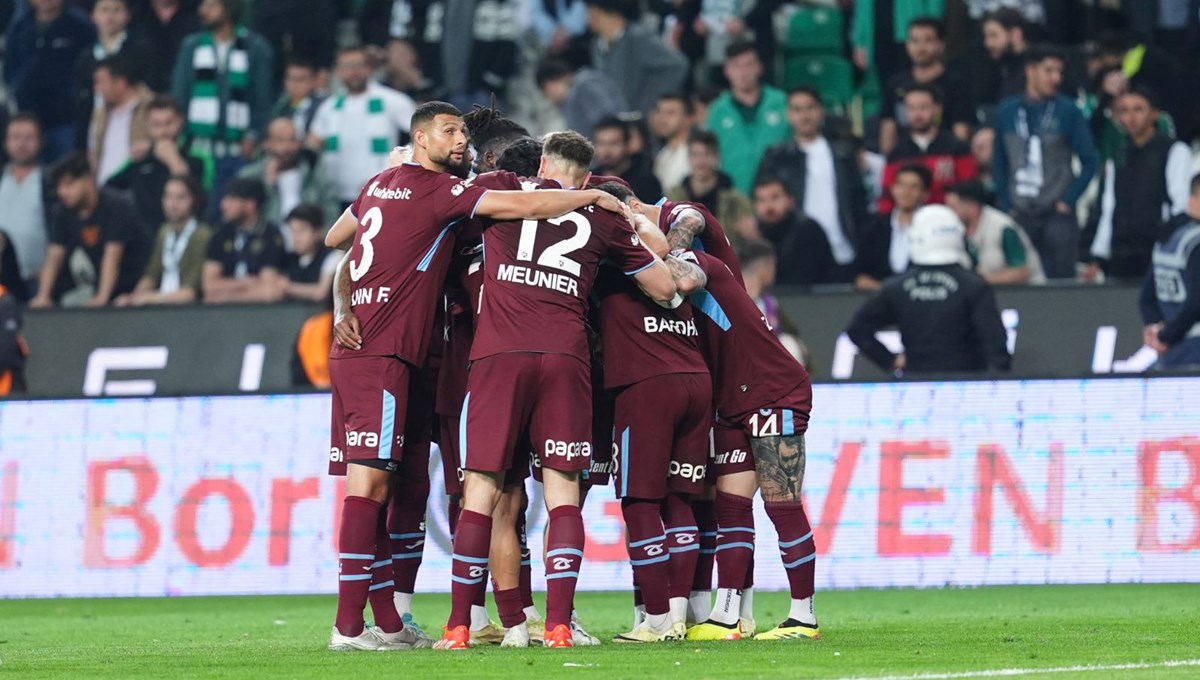 Trabzonspor, Konya'da 3 puanı 3 golle aldı Trabzonspor, Konya'da 3 puanı 3 golle aldı